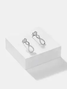 SHAYA Rhodium-Plated Contemporary Studs Earrings