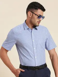 INVICTUS Original Slim Fit Gingham Checked Formal Shirt