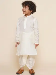 Sethukrishna Boys Geometric Woven Design Mandarin Collar Kurta With Dhoti Pants