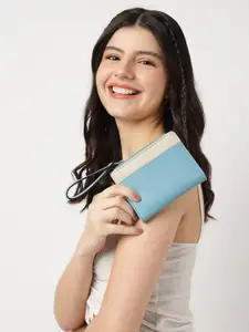 Fastrack Women ColourBlocked Wallet With Wristlet