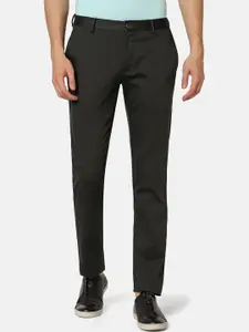 Blackberrys Men Skinny Fit Low-Rise Easy Wash Trousers