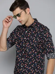 Levis Slim Fit Floral Printed Pure Cotton Casual Shirt