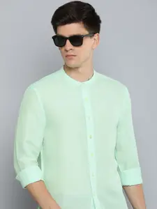 Levis Slim Fit Opaque Casual Shirt