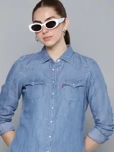 Levis Solid Regular Fit Chambray Casual Shirt