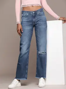 Calvin Klein Jeans Women Pure Cotton Straight Fit Low-Rise Slash Knee Heavy Fade Jeans