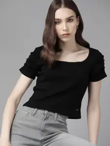 Roadster Women Solid Regular Fit T-shirt