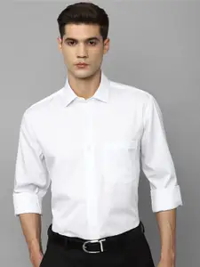 Luxure by Louis Philippe Spread Collar Slim Fit Cotton Formal Shirt
