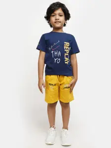 V-Mart Boys Printed T-shirt with Shorts