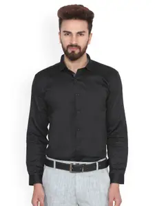 Hangup Men Black Regular Fit Solid Formal Shirt