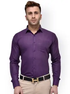 Hangup Men Purple Regular Fit Solid Formal Shirt