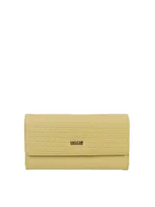 Mochi Women Textured Envelope