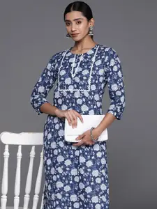 Varanga Women Floral Printed Straight Kurta