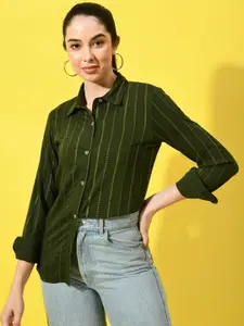 CHARMGAL Classic Fit Vertical Striped Casual Shirt