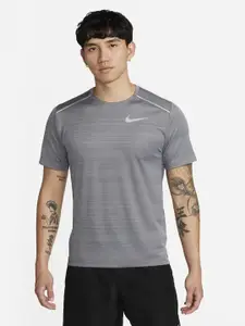 Nike Dri-FIT Miler Short-Sleeve Running T-Shirt