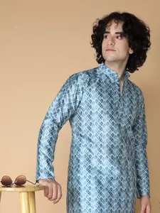 NAMASKAR Men Ethnic Motifs Printed Silk Kurta