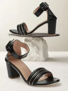 TWIN TOES Party Block Heels With Ankle Loop