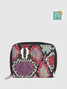 Caprese Hilda Women Fuchsia Small Wallet