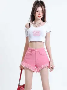 BoStreet Women Pink Mid-Rise Slim Fit Distressed Denim Shorts
