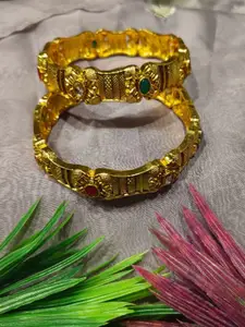 FEMMIBELLA Set Of 2 Gold-Plated Kundan-Studded Bangles