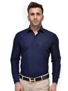 Hangup Men Navy Regular Fit Solid Formal Shirt