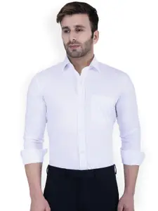 Hangup Men White Regular Fit Solid Formal Shirt