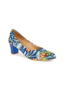 Kanvas Ocean Of Nature Pattachitra Printed Pointed Toe Canvas Block Pumps