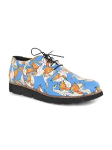 Kanvas Men Blue & White Swan In Water Printed Textile Comfort Insole Oxfords