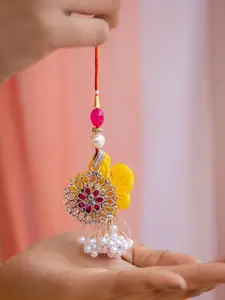 Shyle 925 Sterling Silver Scintillating Flower Pendant Blooming Charm Tie-Up Rakhi