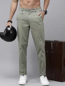 Roadster Men Budford Satin Stretch Chinos