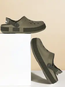 Aqualite Men Self Design Clogs