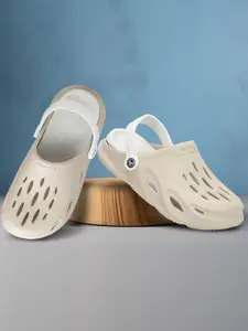 Aqualite Men Featherweight Clogs