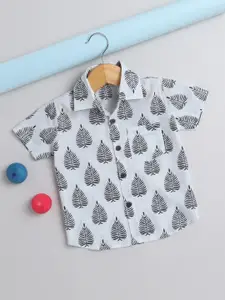 The Magic Wand Boys Floral Printed Pure Cotton Casual Shirt