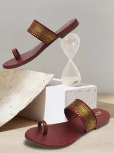 Picktoes Printed Ethnic One Toe Flats