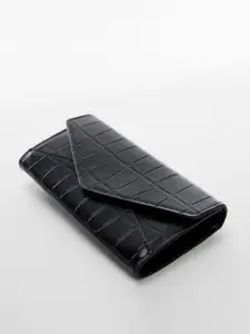 MANGO Women Croc Textured Envelope Wallet