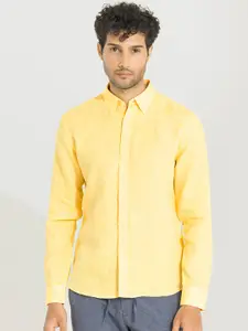 Snitch Yellow Classic Slim Fit Linen Casual Shirt