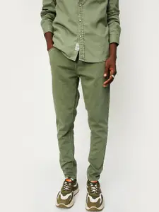 max Men Mid Rise Clean Look Stretchable Jeans