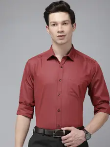 Park Avenue Self Design Slim Fit Textured Formal Shirt