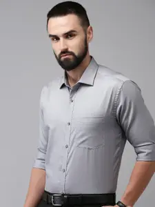 Park Avenue Pure Cotton Slim Fit Formal Shirt