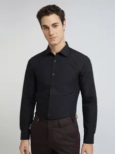 Park Avenue Pure Cotton Solid Slim Fit Formal Shirt