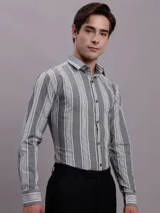 JAINISH Classic Vertical Stripes Opaque Pure Cotton Casual Shirt
