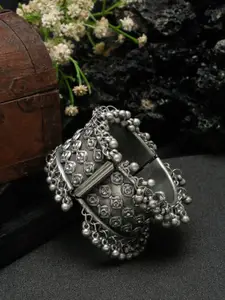 Sangria Silver-Plated Oxidised Textured Cuff Bracelet