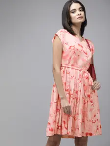 Van Heusen Woman Tie and Dye Print A-Line Dress Comes With A Belt