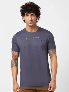 SPYKAR Round Neck Cotton Embellished Slim Fit T-shirt
