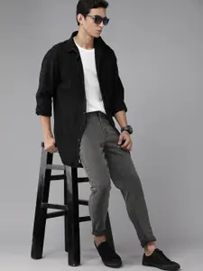 The Roadster Lifestyle Co. Men Mid-Rise Light Fade Tapered Fit Stretchable Jeans