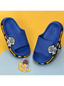 Yellow Bee Boys Astronaut Applique Sliders