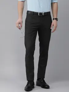 Arrow Men Mid-Rise Checked Tailored Trousers