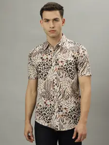 Iconic Abstract Printed Spread Collar Casual Shirt