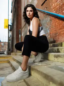 High Star Women High-Rise Mom Fit Jeans