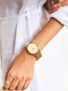 TEAL BY CHUMBAK Women Round Analogue Watch 8907605128400