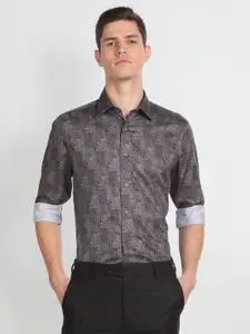 Arrow Floral Self Design Regular Fit Pure Cotton Casual Shirt